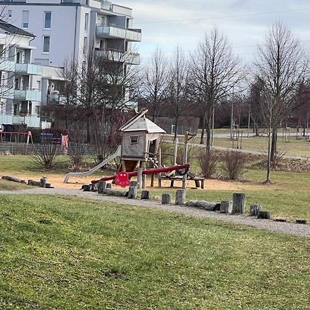 Grosse Ferienwohnung In Augsburg Mit Balkon المظهر الخارجي الصورة